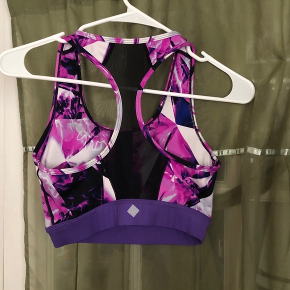 Lularoe - Rise Collection - Invincible Sports Bra - Picture 2 of 6